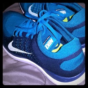NIKE FREE FLYKNIT 4.0